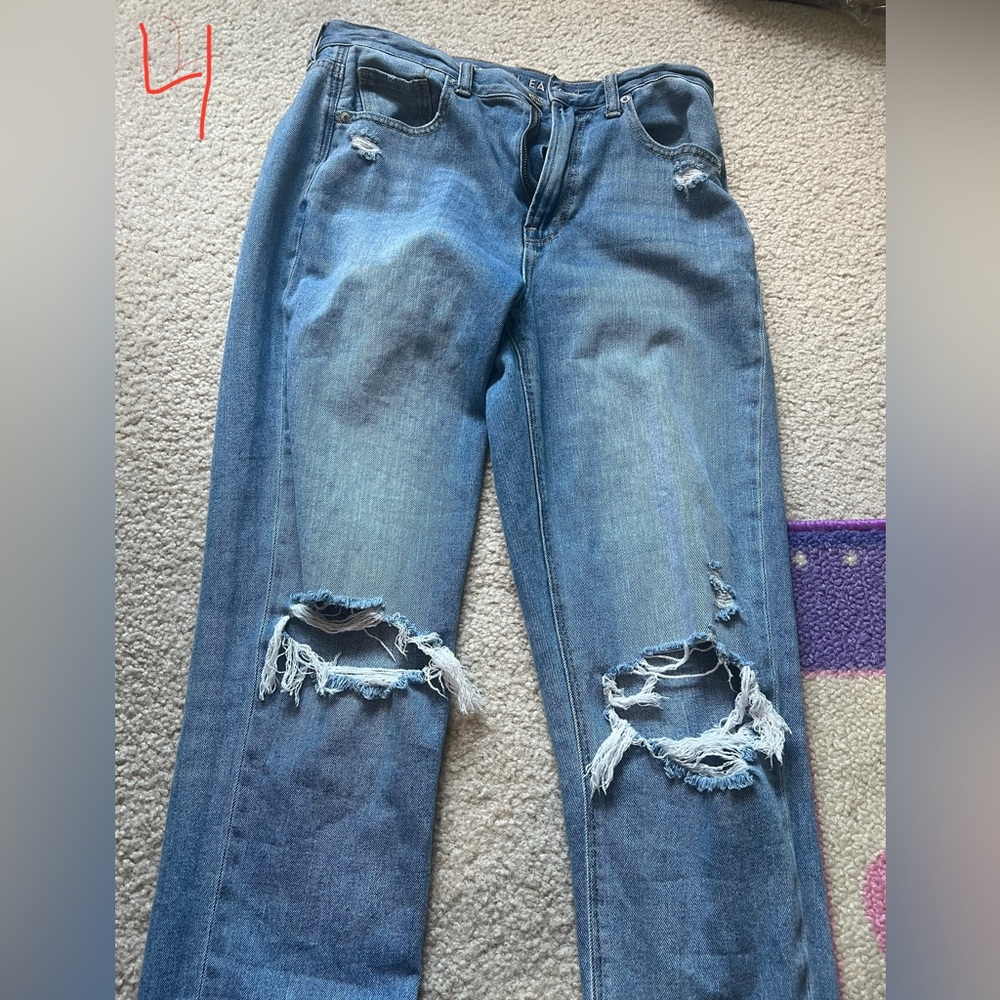 American eagle jeans size 4 straight cut